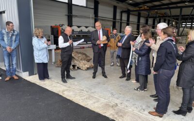 Inauguration du bâtiment de Vidal Acier à Aumont Aubrac