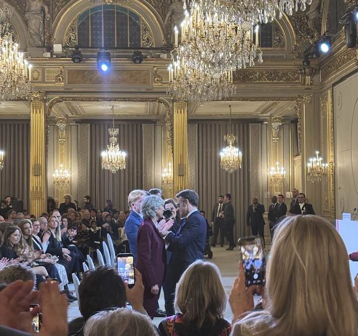 Remise de la Légion d’honneur à l’Élysée