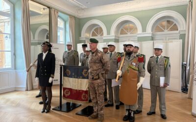 Remise des décrets de naturalisation de la 13ᵉ Demi-brigade de Légion étrangère en Lozère