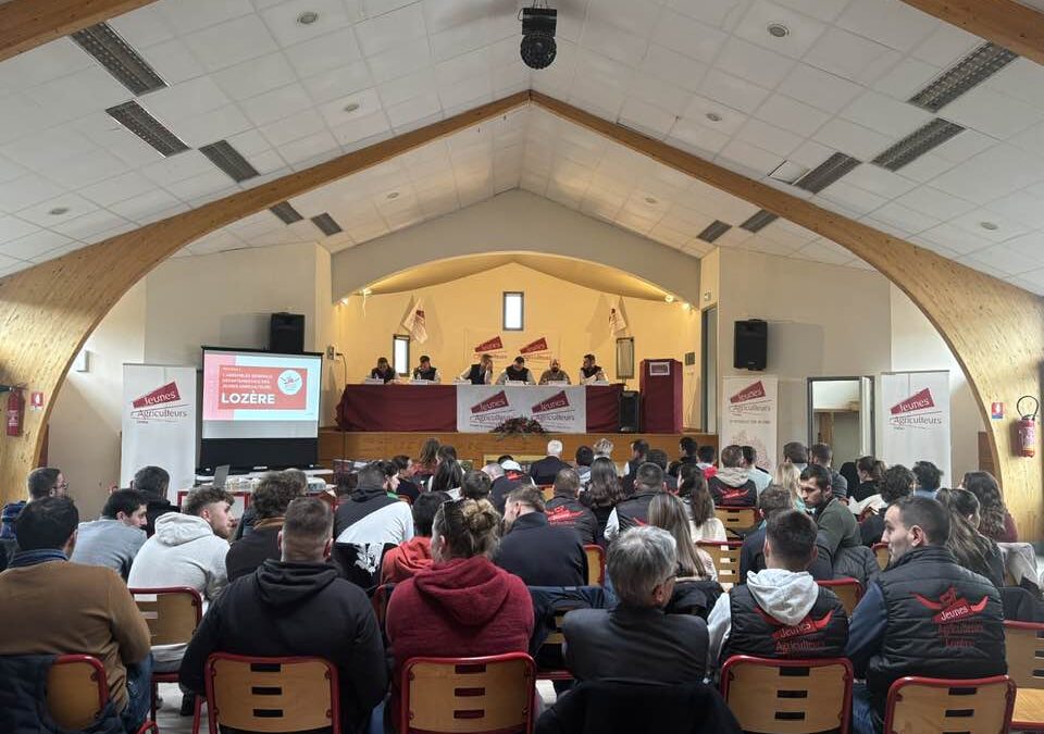 Assemblée générale des Jeunes Agriculteurs à Javols : une nouvelle équipe engagée pour l’avenir