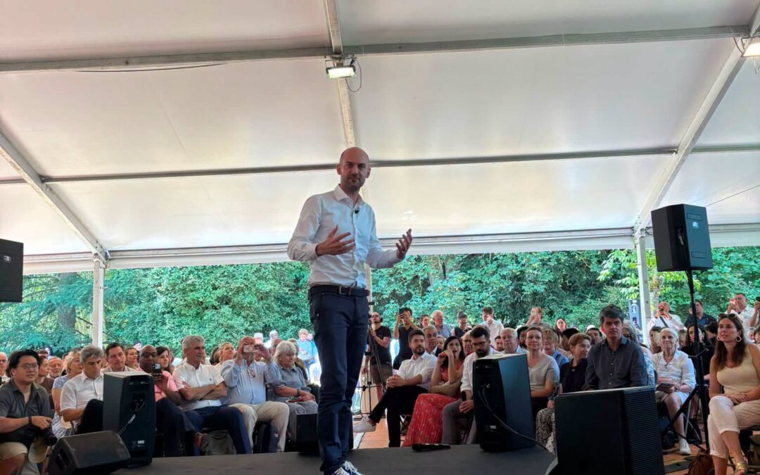 Première Fête de la démocratie : des échanges autour des valeurs républicaines